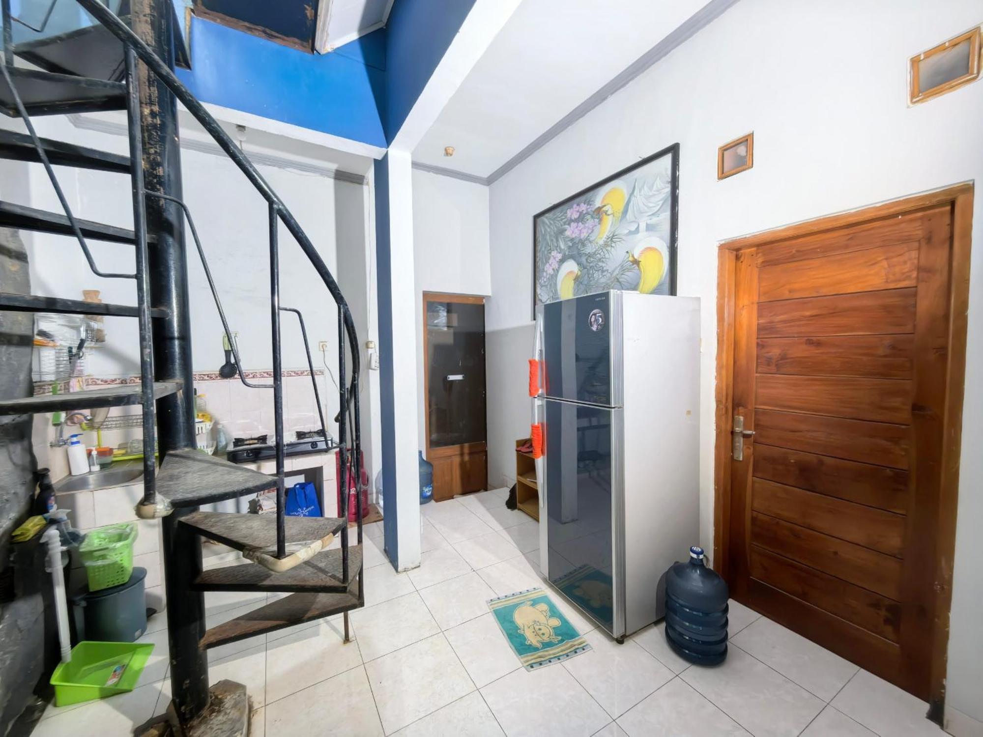 Mutiara Babarsari Homestay Jogja Yogyakarta Exterior foto