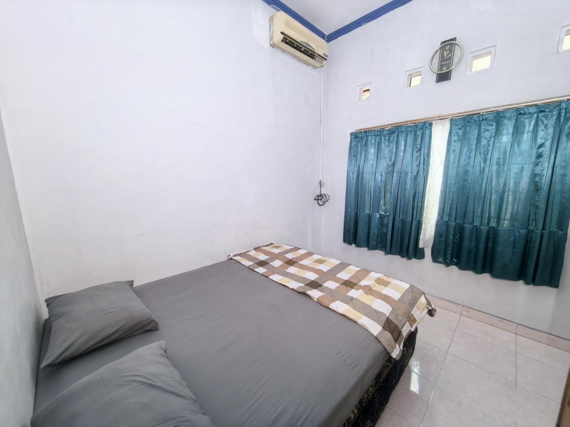 Mutiara Babarsari Homestay Jogja Yogyakarta Exterior foto
